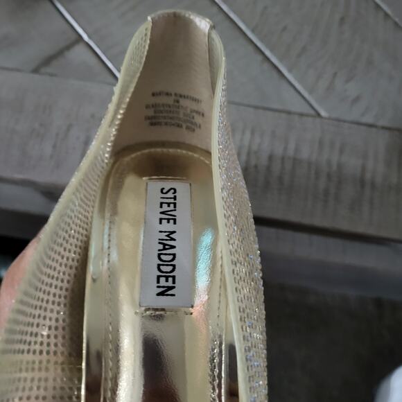 Steve Madden Pumps Womens 8 Altisha Gold Tone Heel Bling Sparkle - Picture 3 of 10
